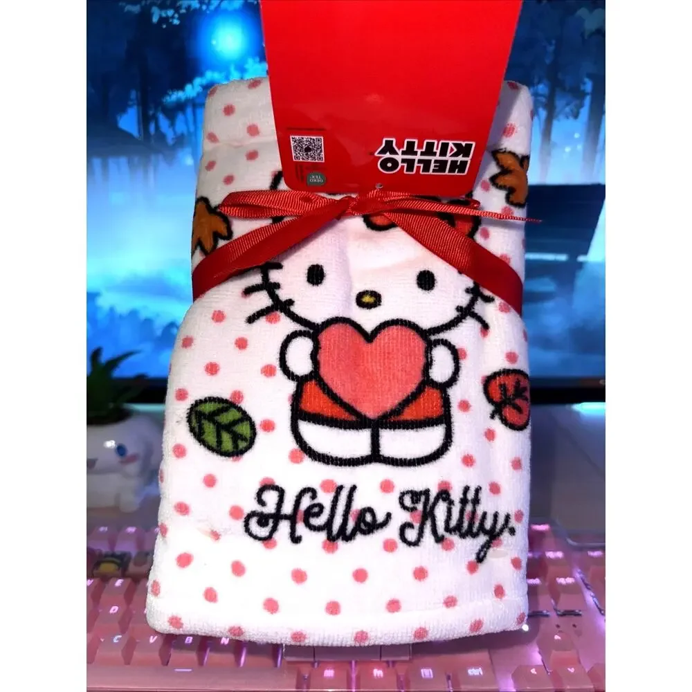 Hello Kitty Thanksgiving Hand Towels Dots Leaves Fall Autumn 2024 Sanrio 2 Pack